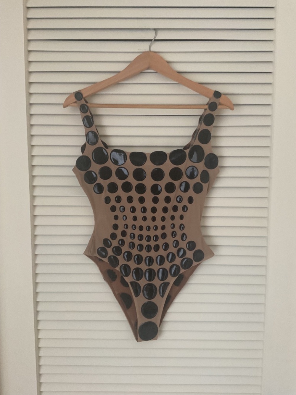 Ema Savahl Ender Bubbles Tan Black One Piece Large - Picture 6 of 12
